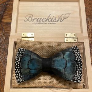 Brackish Green Pond Bow Tie